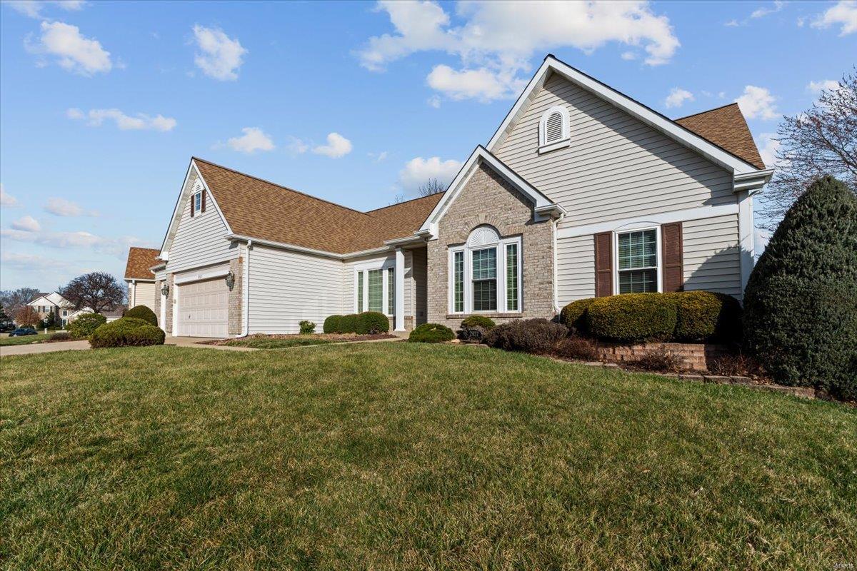 2937 Fox Bluff Drive St. Charles, MO 63301 - Photo 2 of 69