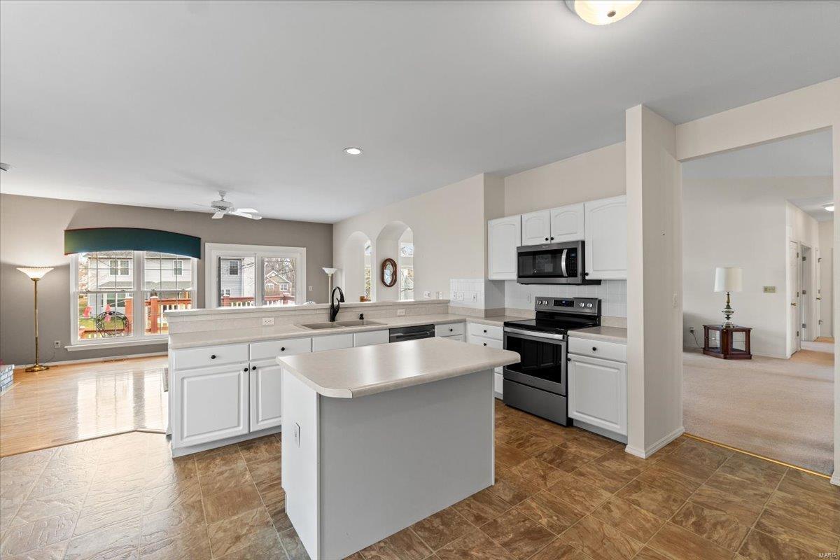 2937 Fox Bluff Drive St. Charles, MO 63301 - Photo 24 of 69