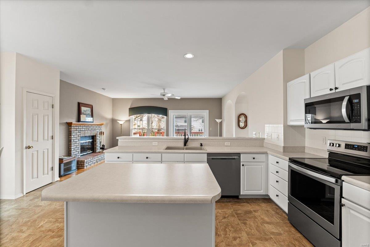 2937 Fox Bluff Drive St. Charles, MO 63301 - Photo 28 of 69