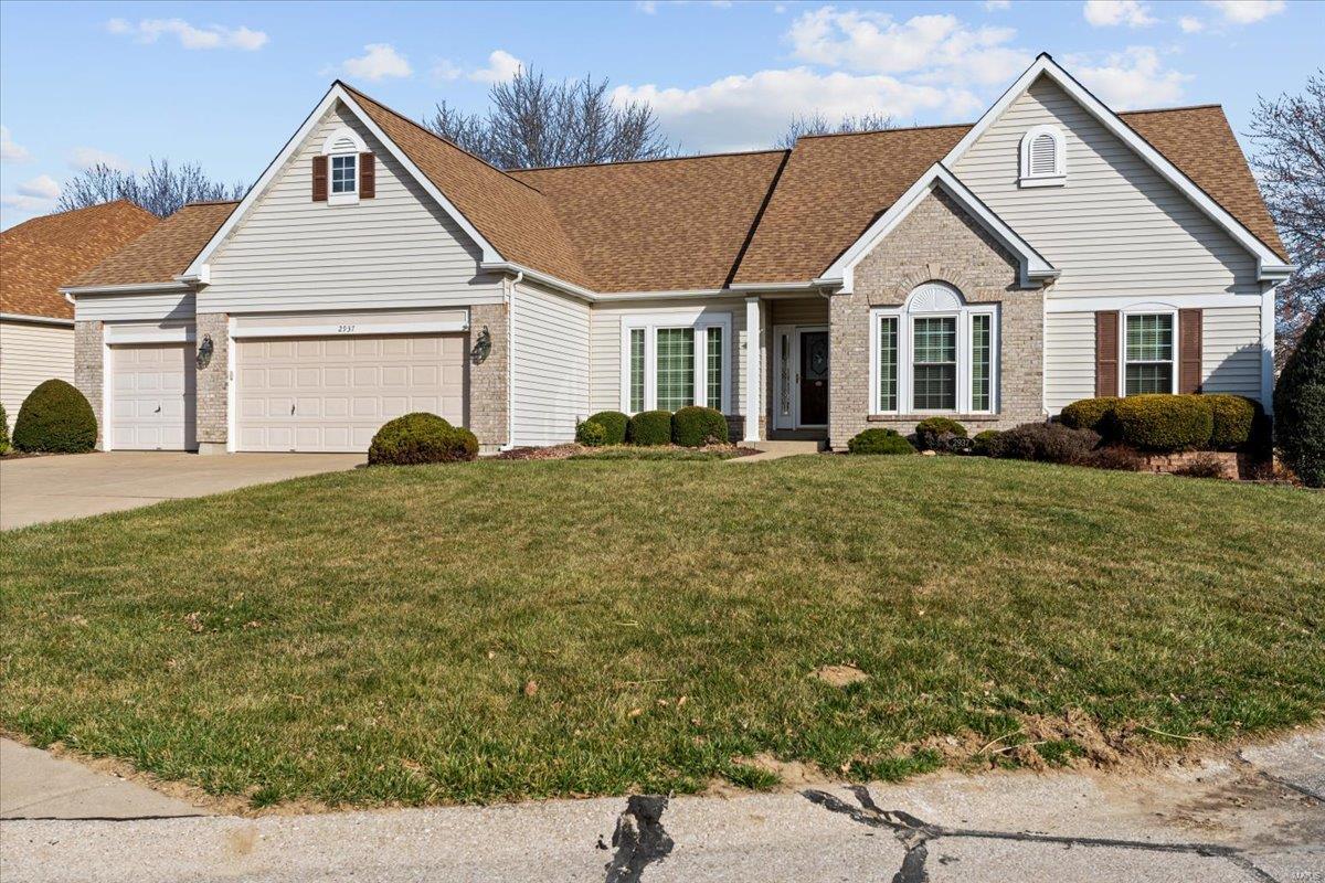 2937 Fox Bluff Drive St. Charles, MO 63301 - Photo 3 of 69