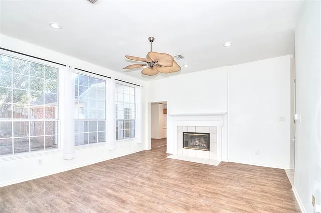 $2,600 | 8221 Edgewater Drive, Frisco, TX 75034