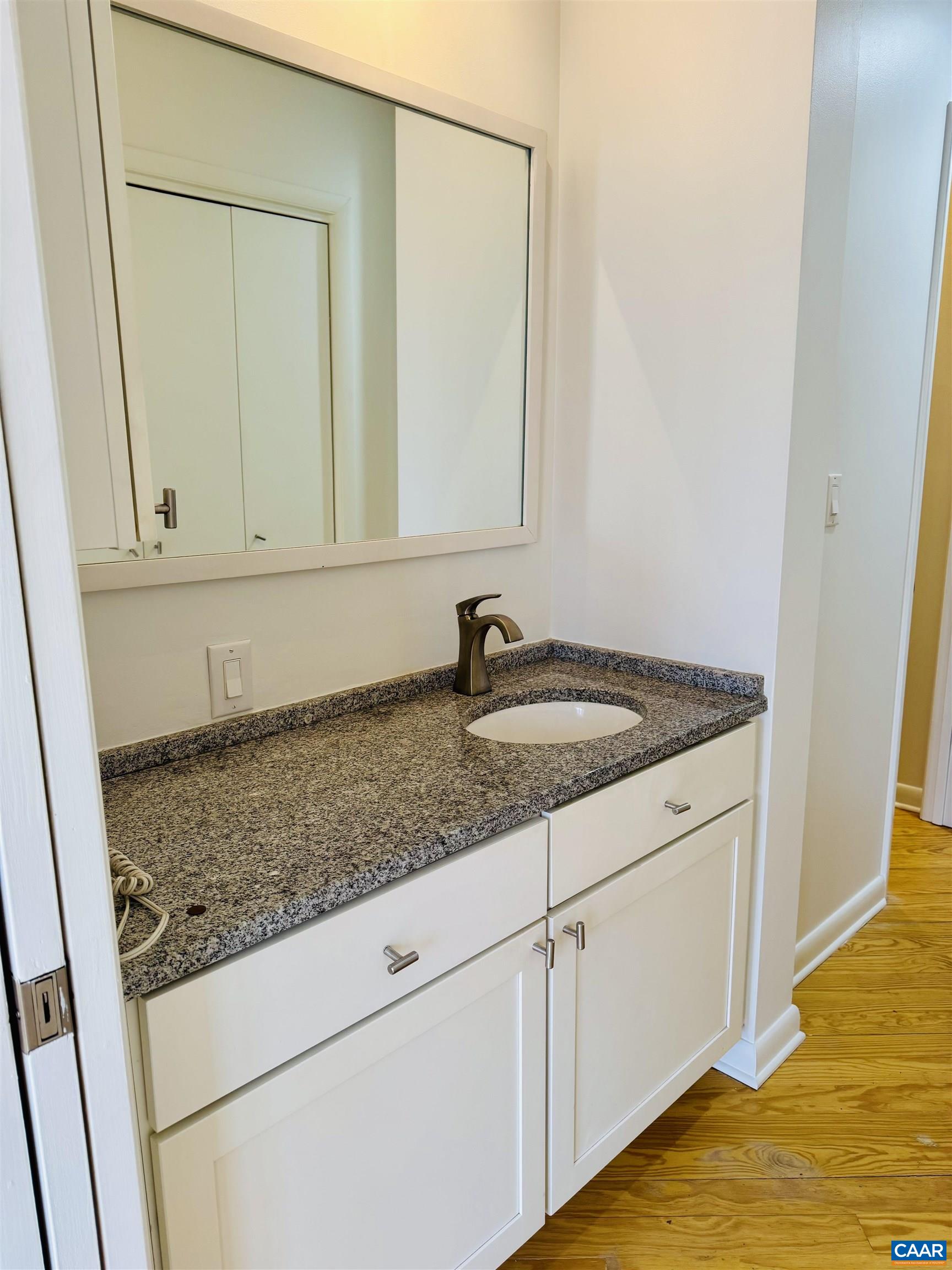 1238 Chatham Ridge Charlottesville, VA 22901 - Photo 7 of 10