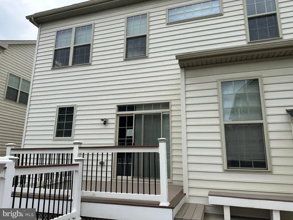 $677,500 | 8156 Ridgely Loop, Severn, MD 21144