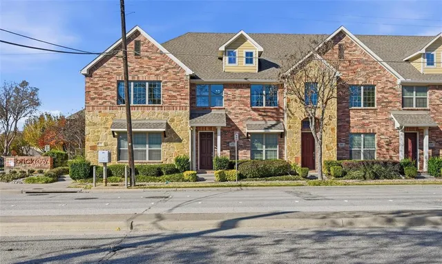$325,000 | 672 South Greenville Avenue, Richardson, TX 75081