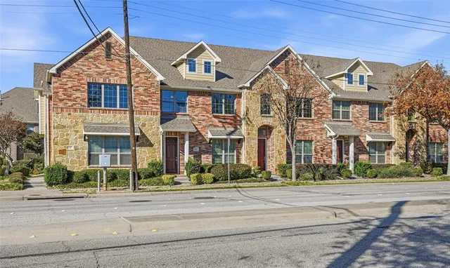 $325,000 | 672 South Greenville Avenue, Richardson, TX 75081