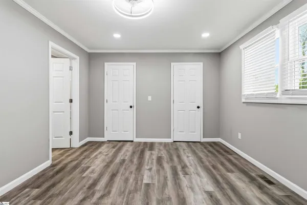 $215,000 | 809 East Ferguson Street, Clinton, SC 29325
