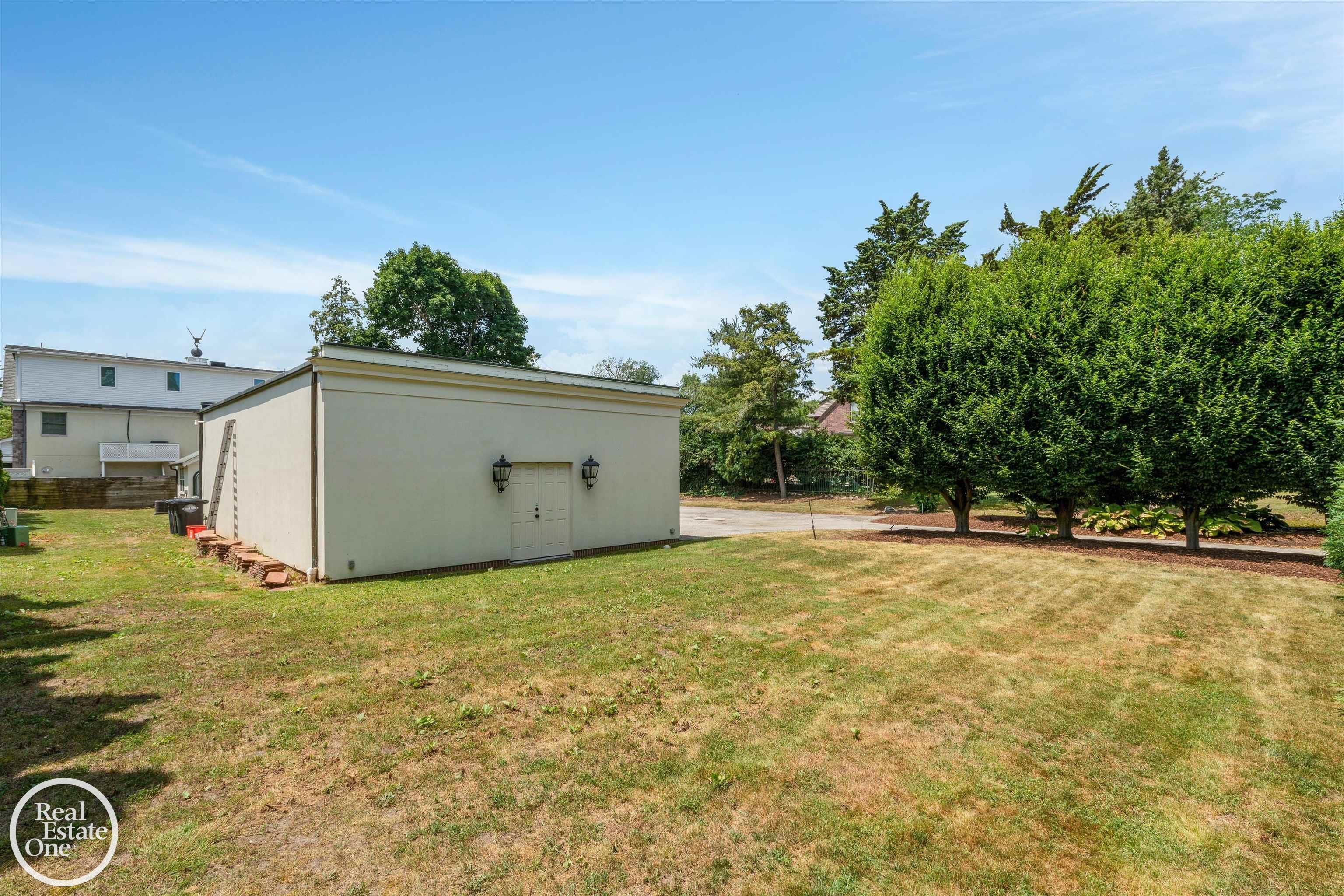 277 Lincoln Road Grosse Pointe, MI 48230 - Photo 55 of 63