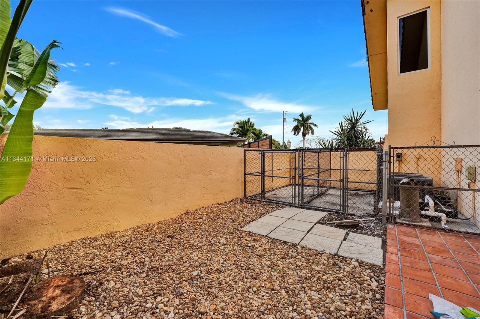 20100 Red Run Drive Hialeah, FL 33015 - Photo 53 of 61