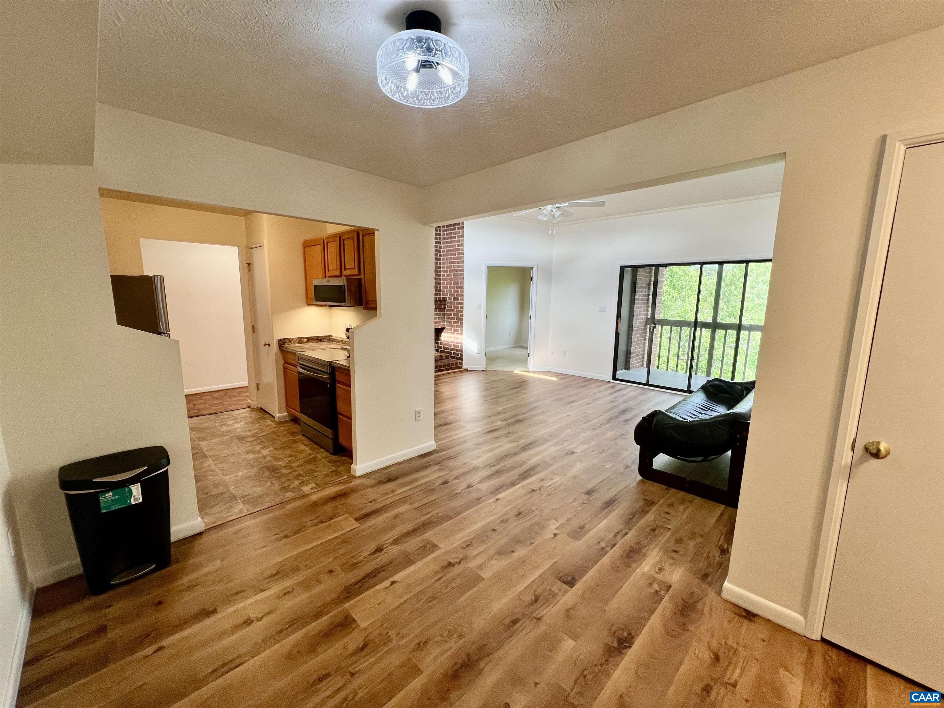 116 Turtle Creek Road, Unit 111 Charlottesville, VA 22901 - Photo 7 of 22
