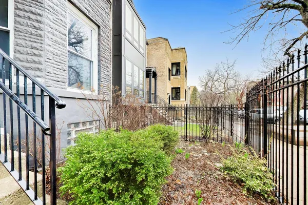 $1,100,000 | 3009 West Belden Avenue, Chicago, IL 60647