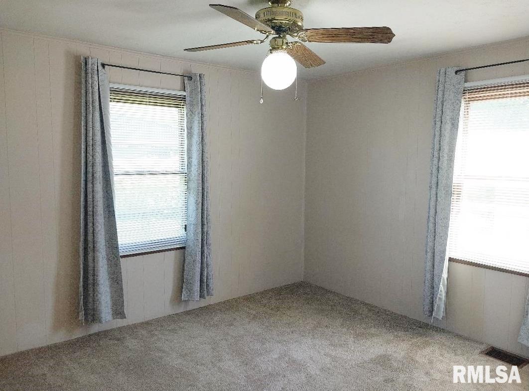 2379 Washington Road Washington, IL 61571 - Photo 14 of 26