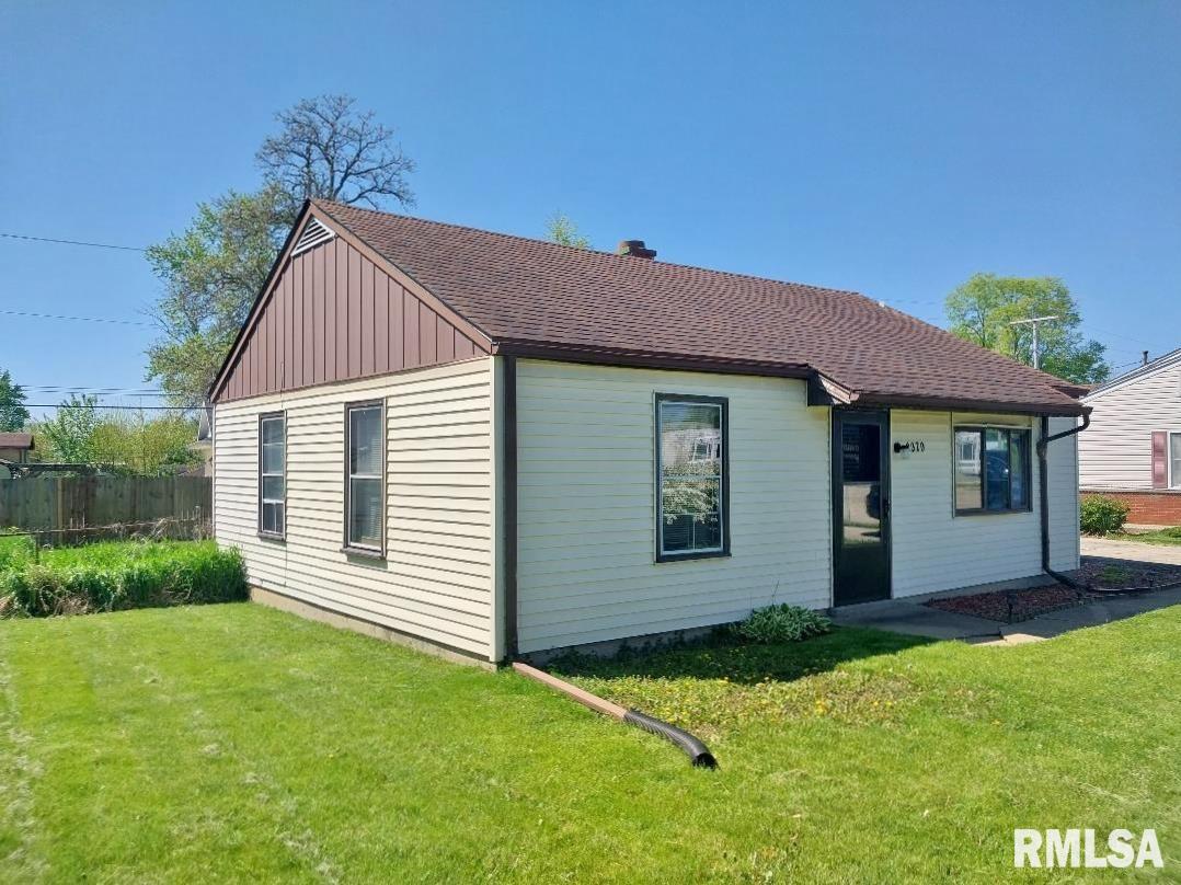 2379 Washington Road Washington, IL 61571 - Photo 3 of 26