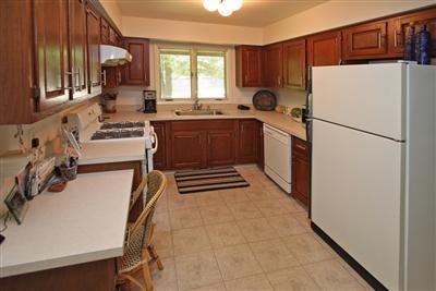 7538 Hunters Ridge Drive Kalamazoo, MI 49009 - Photo 2 of 18 Additional Photo