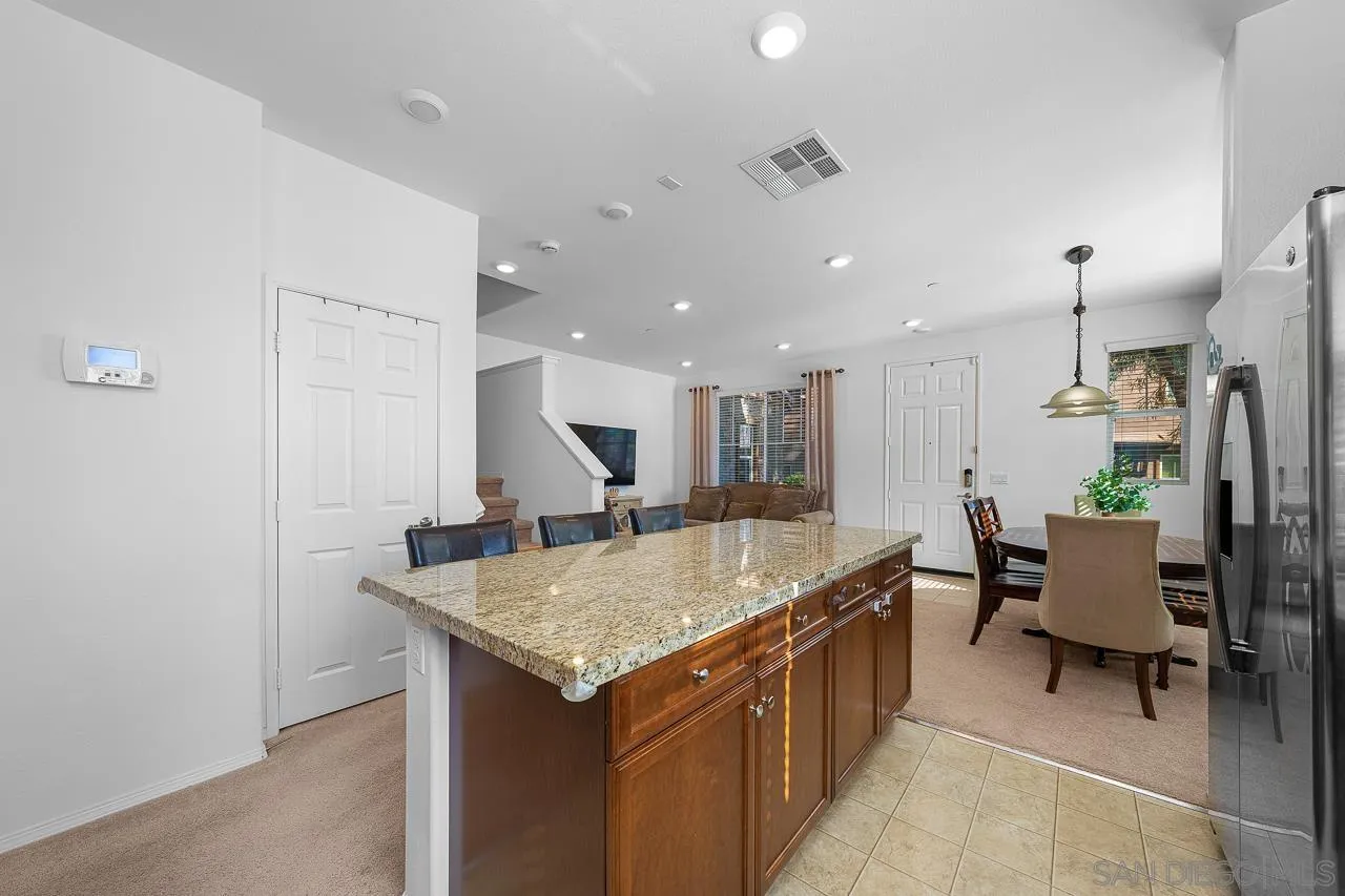 2840 Athens Road, Unit 8 Chula Vista, CA 91915 - Photo 13 of 37