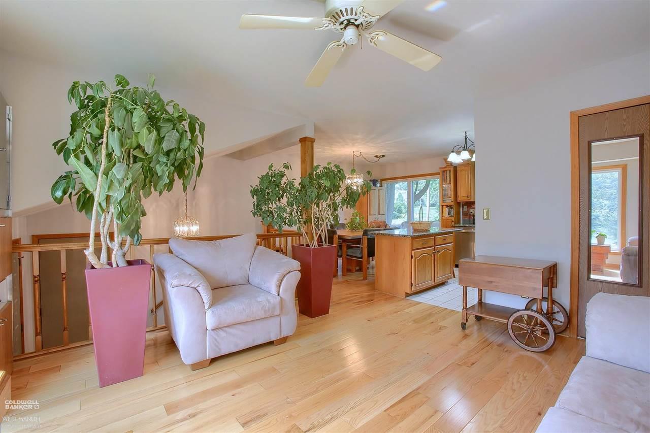1570 South Boulevard Rochester, MI 48309 - Photo 4 of 24