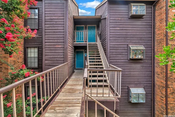 $1,200 | 4212 Medical, Unit 1705, San Antonio, TX 78229