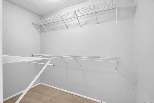 $1,200 | 4212 Medical, Unit 1705, San Antonio, TX 78229