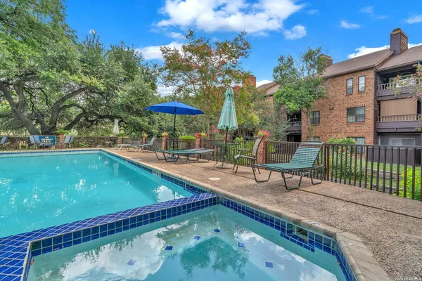 $1,200 | 4212 Medical, Unit 1705, San Antonio, TX 78229