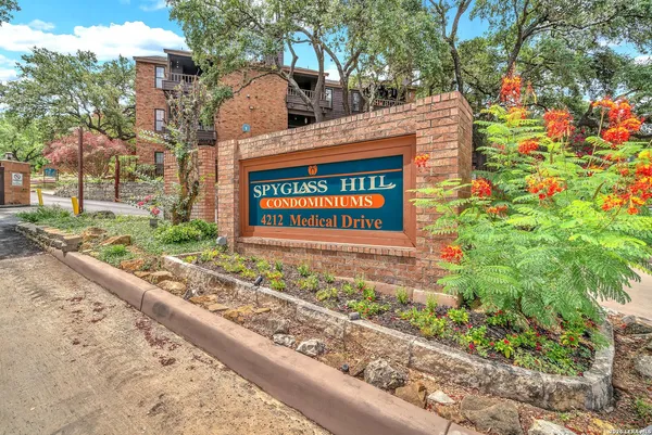 $1,200 | 4212 Medical, Unit 1705, San Antonio, TX 78229