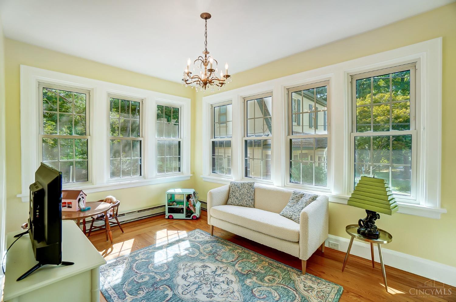 6226 Robison Road Cincinnati, OH 45213 - Photo 14 of 42 Gallery Image 14