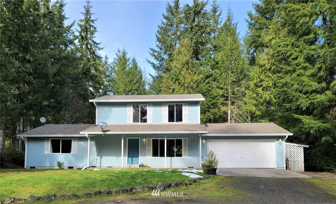 221 East Leffler Loop Road Grapeview, WA 98546 - Photo 1 of 26 Gallery Image 1