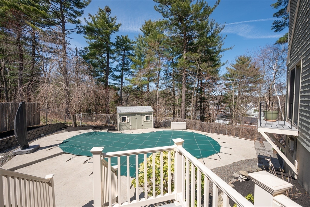108 Copeland Road Lynn, MA 01904 - Photo 6 of 42 Gallery Image 6