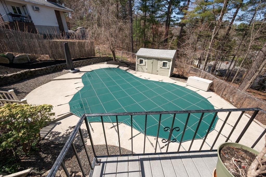 108 Copeland Road Lynn, MA 01904 - Photo 7 of 42 Gallery Image 7