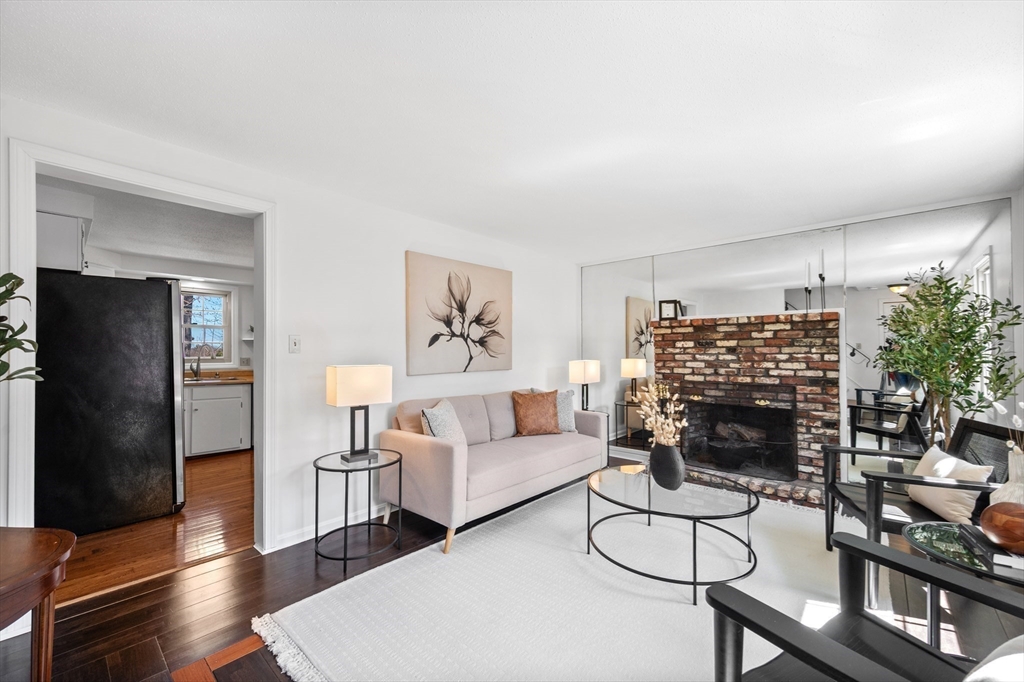 108 Copeland Road Lynn, MA 01904 - Photo 10 of 42 Gallery Image 10