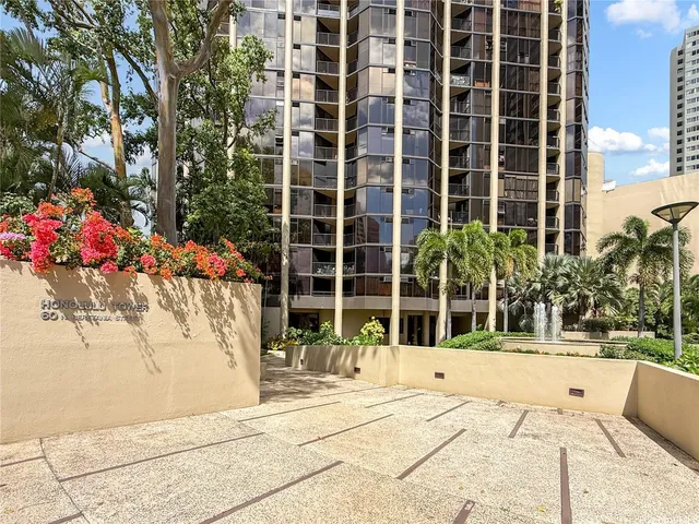 $505,000 | 60 North Beretania Street, Unit 1210, Honolulu, HI 96817