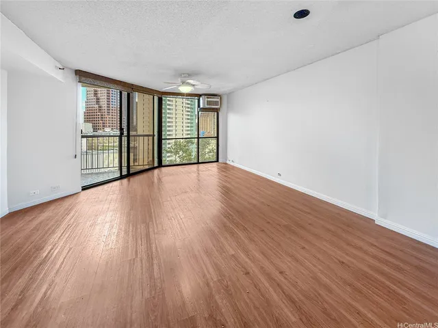 $505,000 | 60 North Beretania Street, Unit 1210, Honolulu, HI 96817