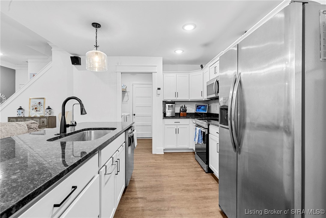 6119 Deer Trce Court Georgetown, IN 47122 - Photo 11 of 47