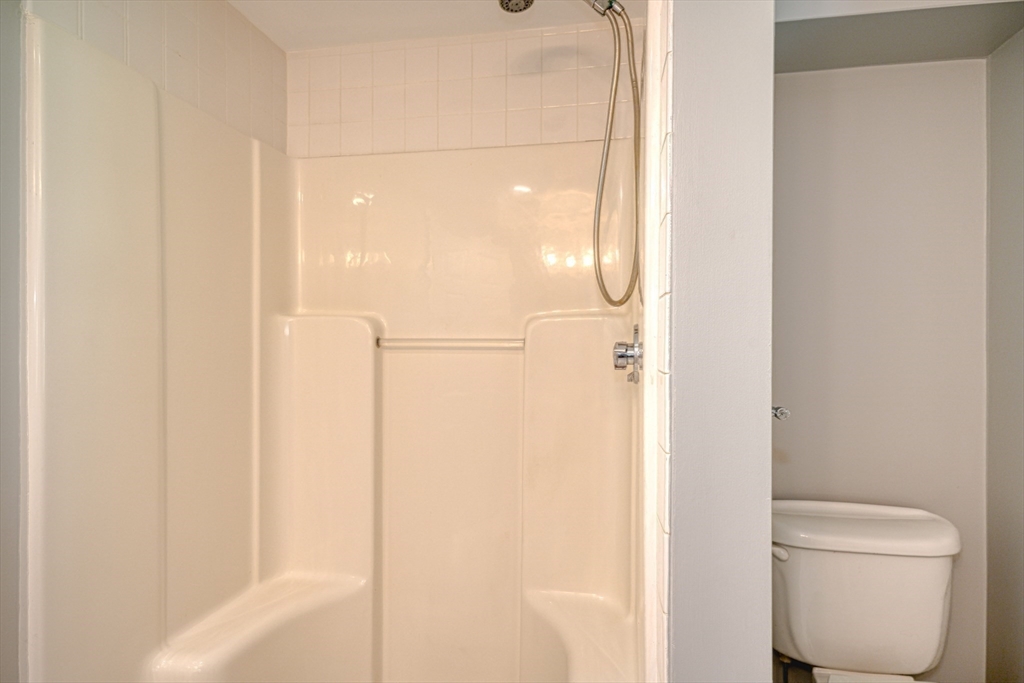 10 Town Line Road Burlington, MA 01803 - Photo 19 of 33 Gallery Image 19