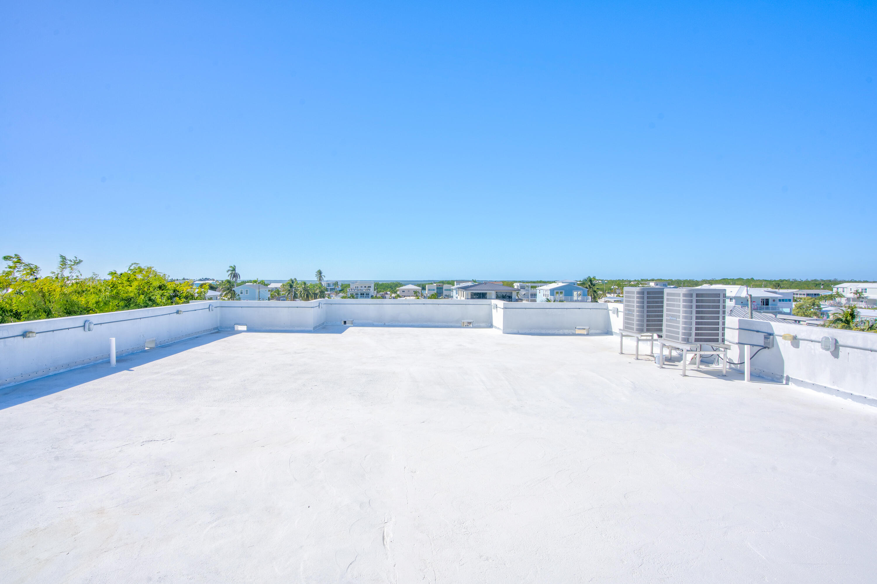 229 Upper Matecumbe Road Key Largo, FL 33037 - Photo 57 of 77 a view of terrace with city view