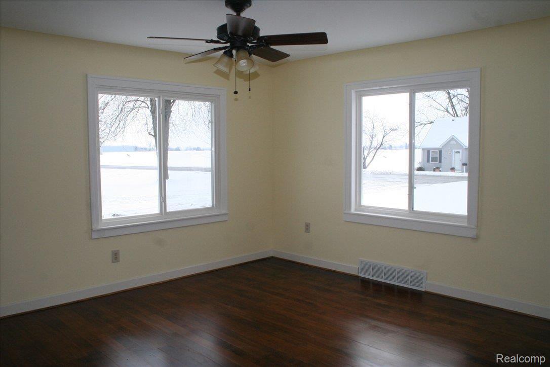 6098 West Marlette Road Marlette, MI 48453 - Photo 2 of 8 6098 E marlette Dining Room