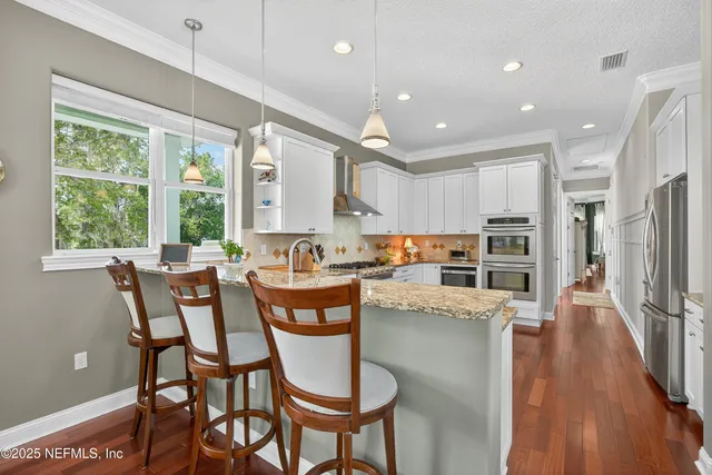 $1,299,000 | 301 Saratoga Drive, Satsuma, FL 32189