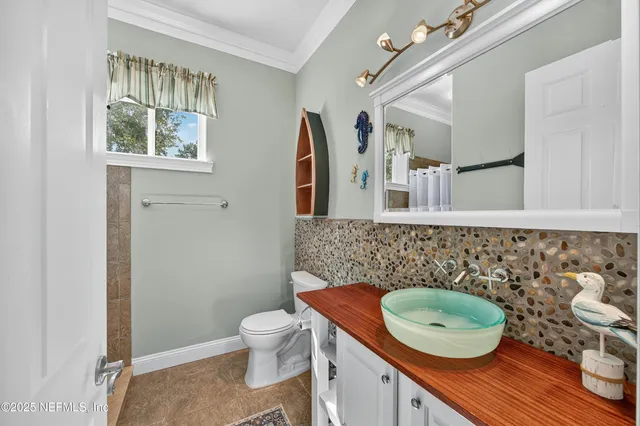 $1,299,000 | 301 Saratoga Drive, Satsuma, FL 32189