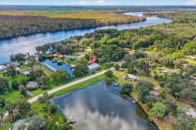 $1,299,000 | 301 Saratoga Drive, Satsuma, FL 32189