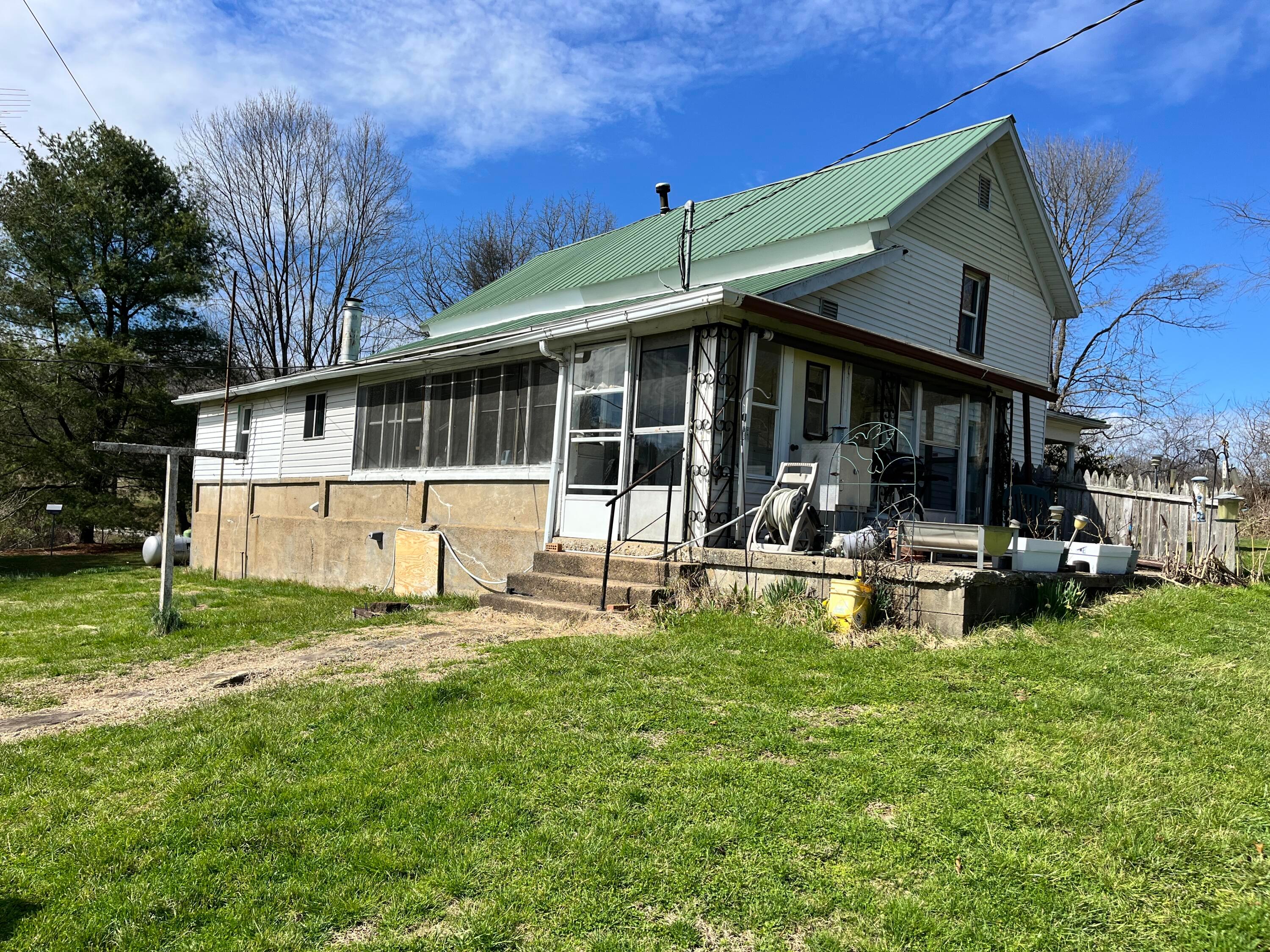 39131 Todd Road Nelsonville, OH 45764 - Photo 12 of 40 IMG_0916