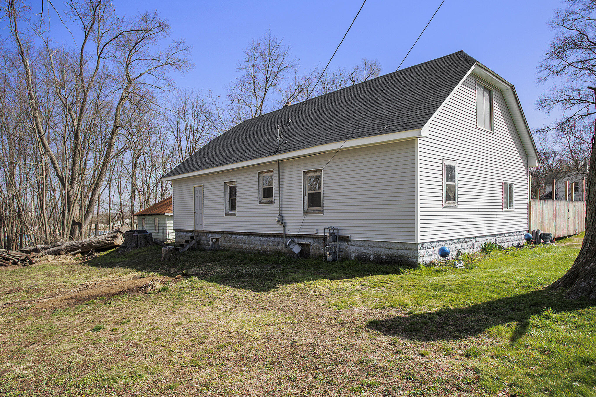 143 Rook Street Battle Creek, MI 49014 - Photo 23 of 26 Outside of House