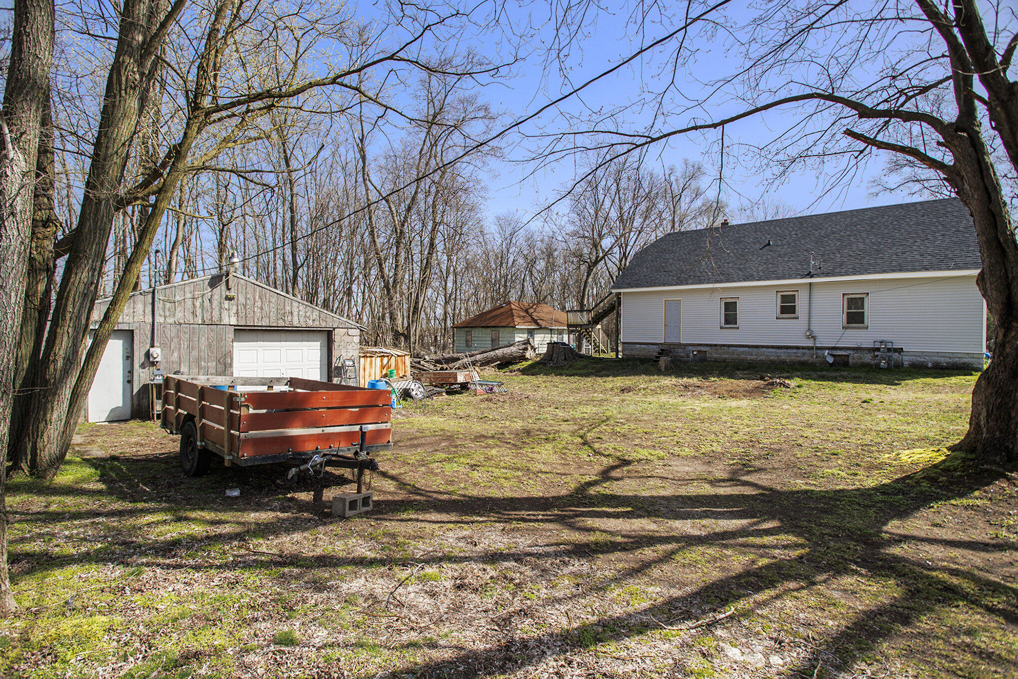 143 Rook Street Battle Creek, MI 49014 - Photo 26 of 26 Yard and Garage