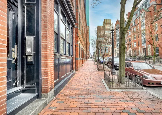 $7,000 | 70 Clarendon Street, Unit 1, Boston, MA 02116