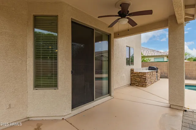 $3,075 | 6018 West Dnp Armls-4694 Lane, Glendale, AZ 85308