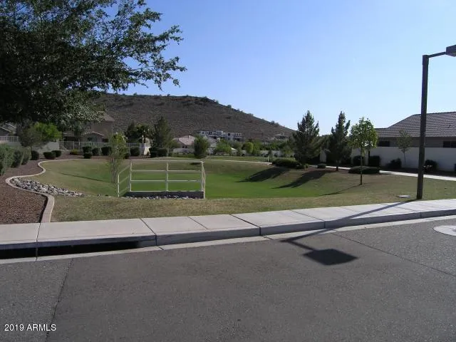 $3,075 | 6018 West Dnp Armls-4694 Lane, Glendale, AZ 85308