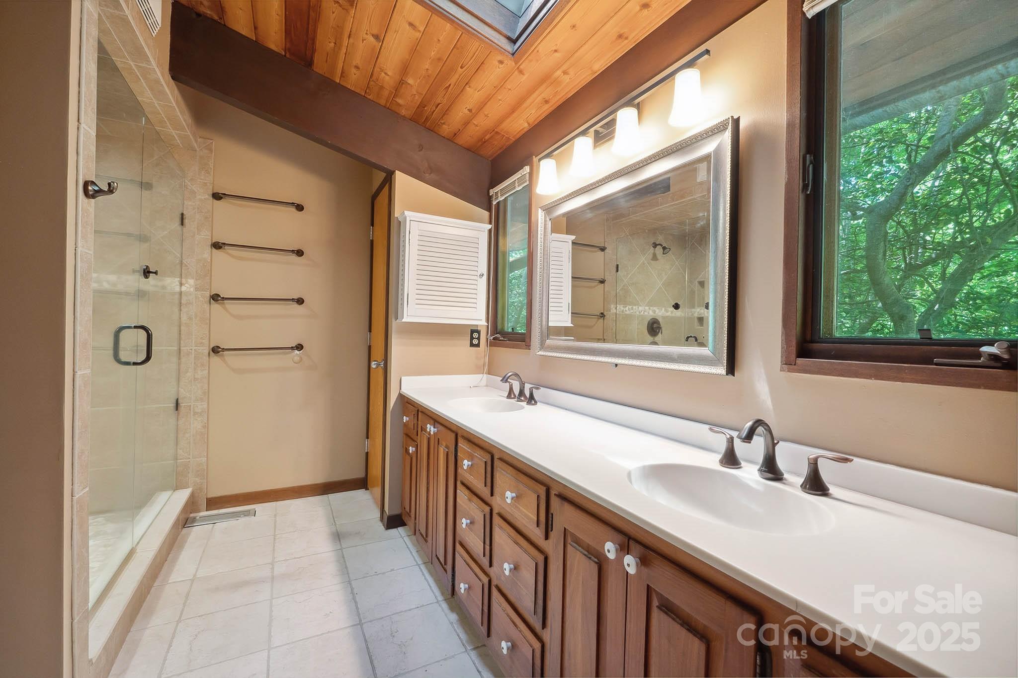 3165 Laurel Ridge Road Northwest Hickory, NC 28601 - Photo 29 of 48