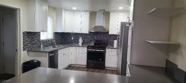 $2,200 | 2200 South 6th Street, Las Vegas, NV 89104