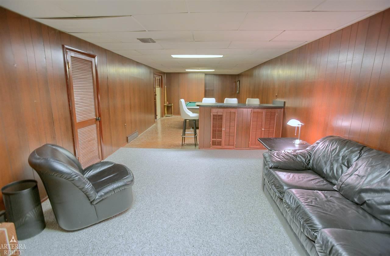 2479 Milverton Road Troy, MI 48083 - Photo 24 of 32 31319619-23.JPG