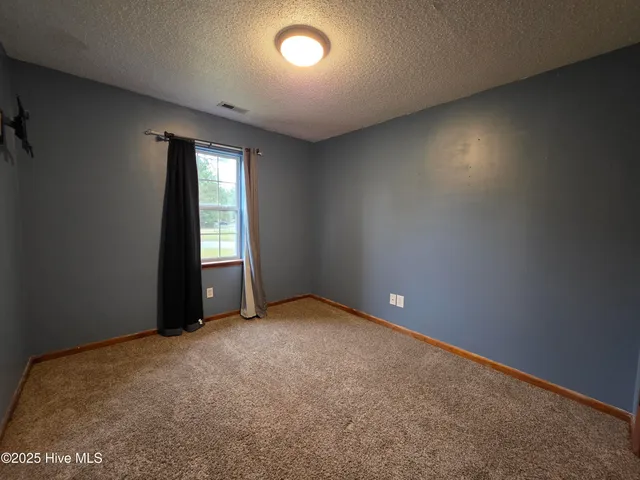 $1,450 | 501 Greenleaf Court, Jacksonville, NC 28540