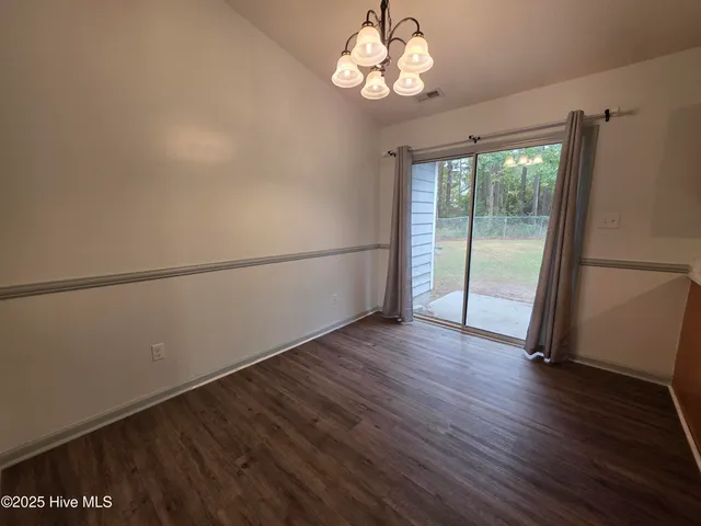 $1,450 | 501 Greenleaf Court, Jacksonville, NC 28540