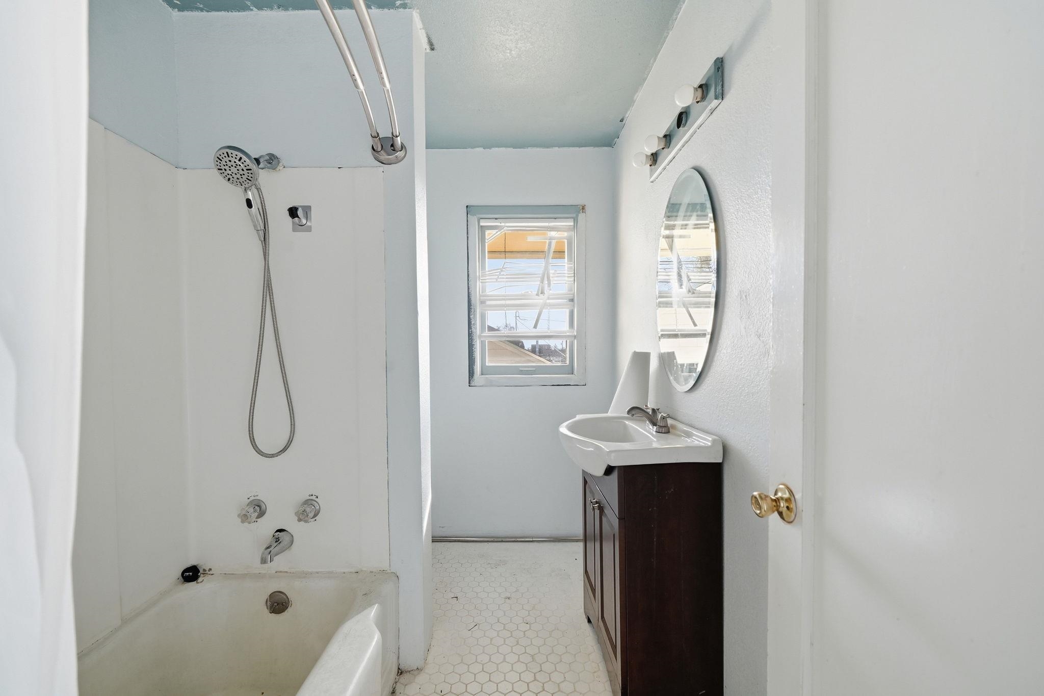 1707 Luning Street Red Bluff, CA 96080 - Photo 16 of 28 Gallery Image 16