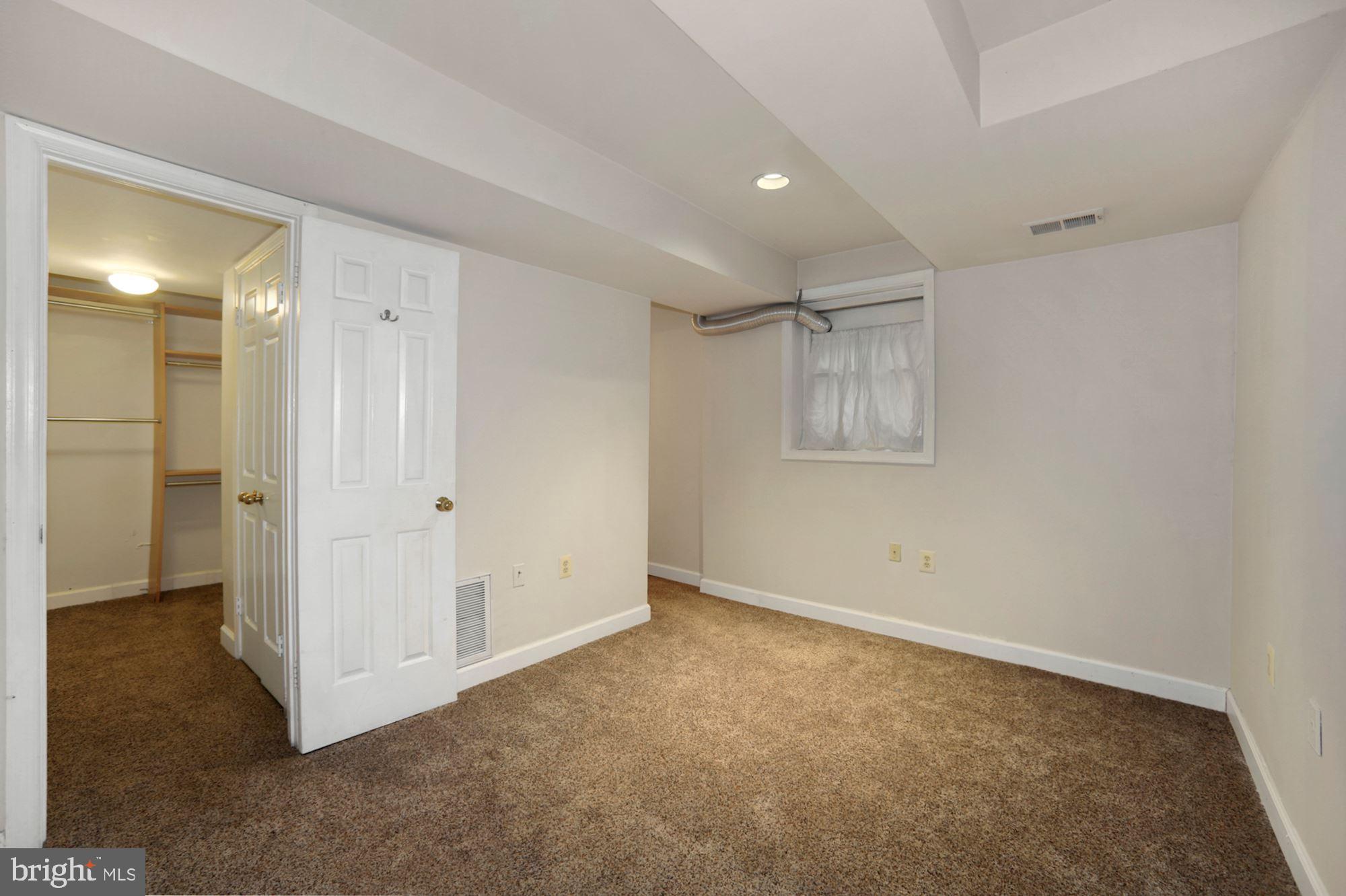 1715 Swann Street Northwest, Unit 2 Washington, DC 20009 - Photo 15 of 22